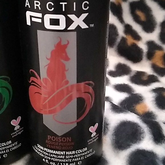 Artic Fox semi-permanent hair color - Picture 4 of 4